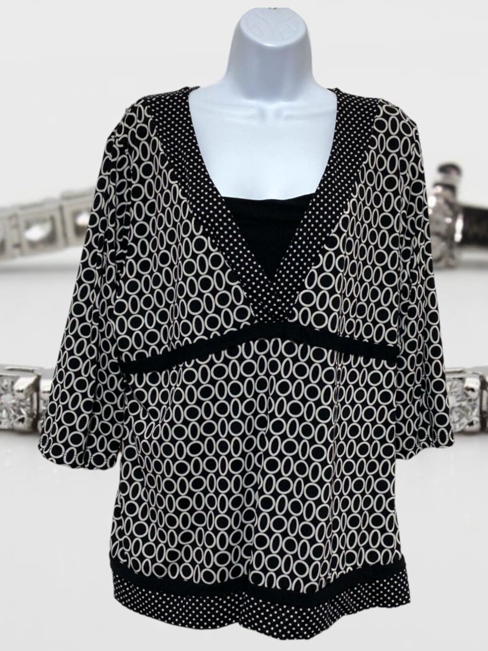 JM Collection-Women's XL Pullover Top Half Sleeve V-Neckline Multi-Color-Nylon